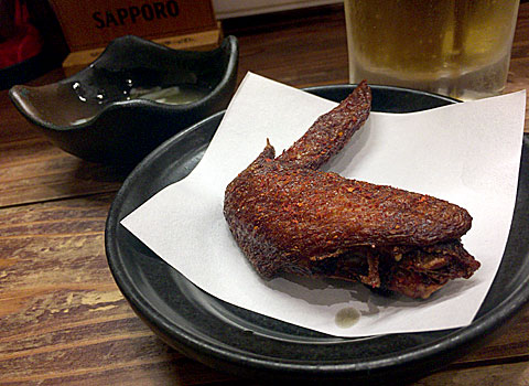 焦がし焼そば専門店 まるひ屋:赤塩手羽