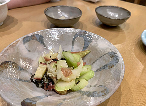 日本酒・酒・肴 喜なさる：セロリとミョウガの塩昆布和え