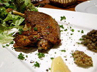 中央区薬院『 Bistro & Bar Vegelabo(ベジラボ) 』フランス産ホロホロ鳥骨付きもも肉のコンフィ